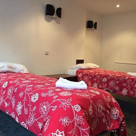 Four Stars Hotel Лондон Екстер'єр фото